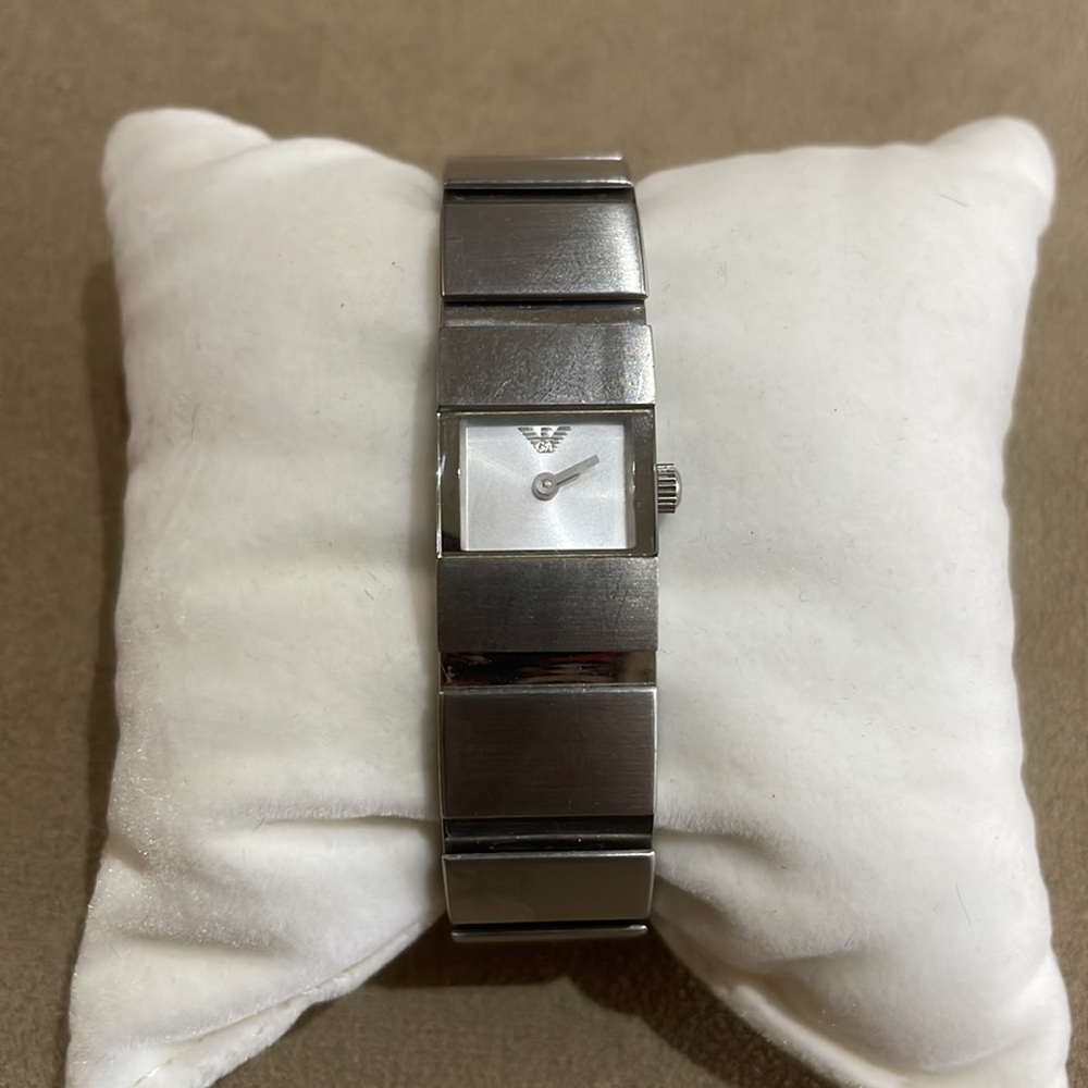 Emporio Armani Vintage Silver Bangle Band Watch Women’s wristwatch